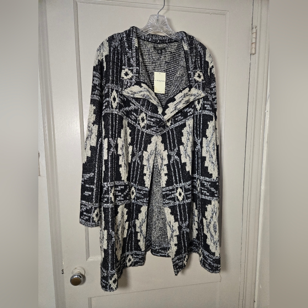 Lucky Brand Black and Cream Geometric Cardigan
